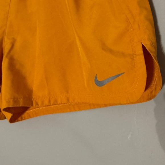 Nike Dri Fit  3" Brief Lined Running Shorts - Size M - Picture 5 of 5